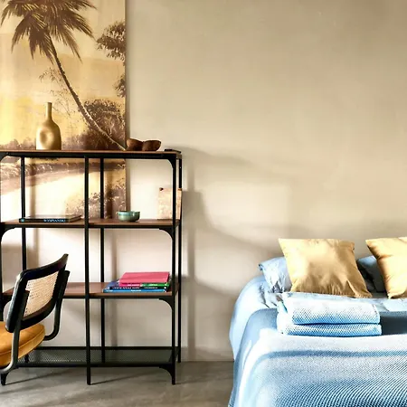 Willa Golden Wave Lajares